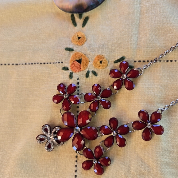 Lot of Eleven Pieces Cookie Lee  Jewelry Collection NEW with Tags Earrings - Picture 10 of 12